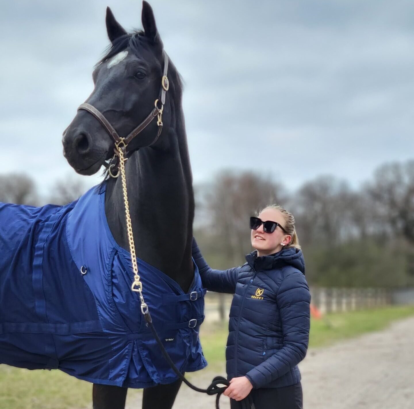 30104270-0c34-40a6-a0e3-63d27746def9